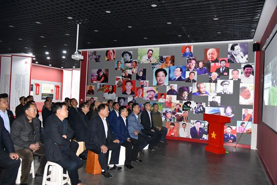 进学堂 学党章，守初心 担使命——集团党总支开展党员开放式组织生活19