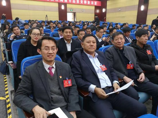 黄骅三阳总经理参加市政协会议56