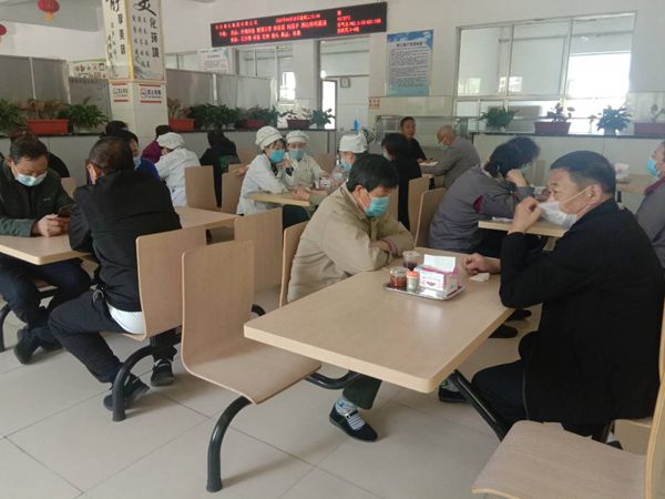 集团办公室召开工作会议3