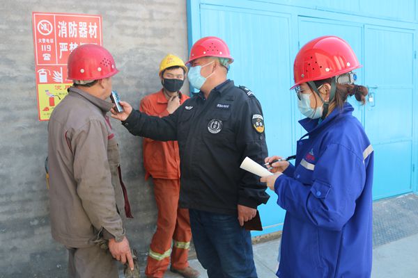 鲁蒙公司组织劳动纪律检查37