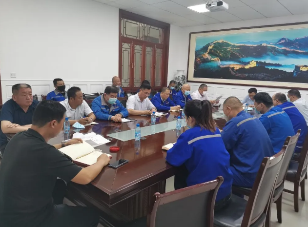扎实有效推进党建工作 ——集团机关党支部召开支委会、党员大会21