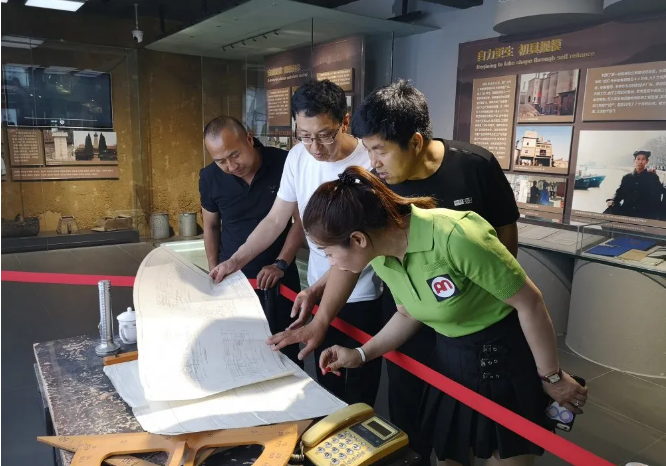 济南泉鑫建材、东营恒泰市政到集团参观考察96