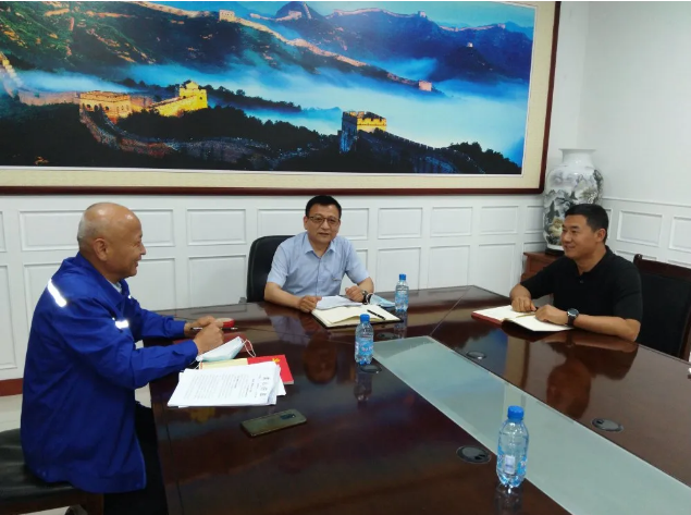 集团机关党支部召开支委会86