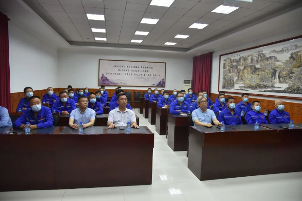 学习榜样事迹 感受榜样力量——集团党总支组织收看《榜样讲党课》主题党日活动34