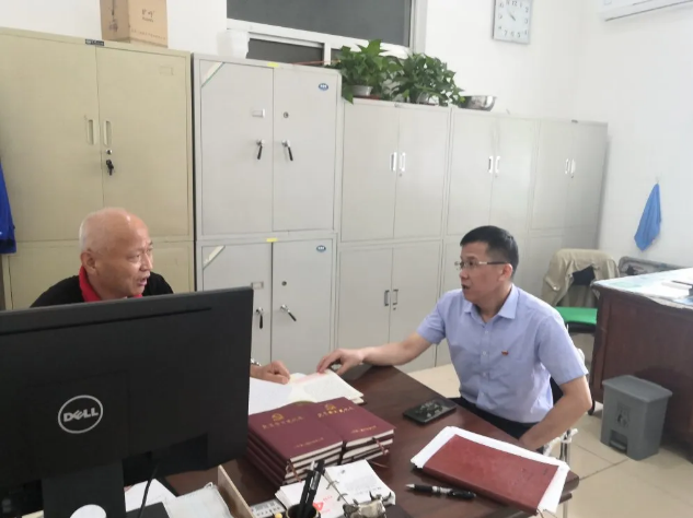 督查促提升 党建促发展 ——集团党总支开展6月份党建工作督查70