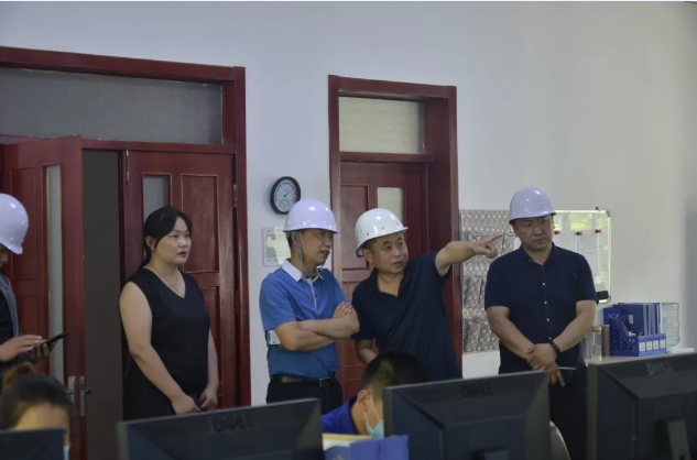海信集团地产公司到鲁中水泥参观考察28