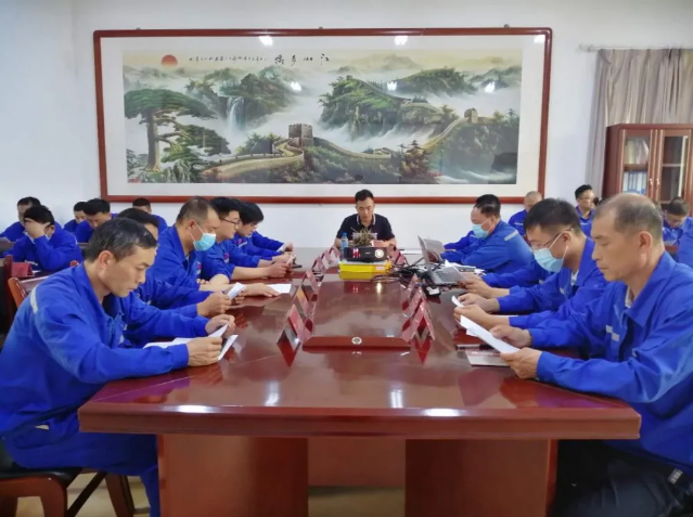 鲁蒙水泥组织“致良知”集体学习48