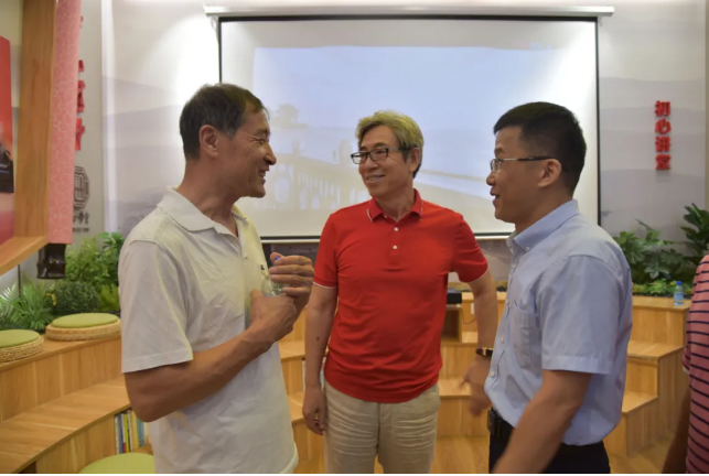 南韩村党员走进重山集团开展主题党日活动99