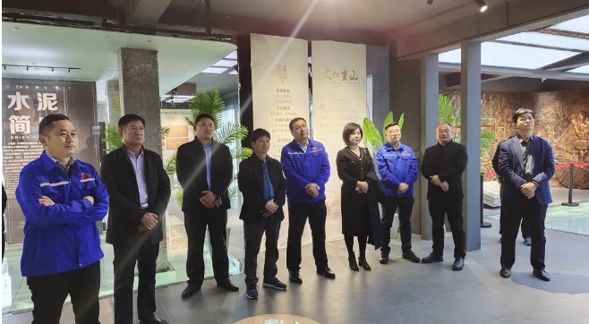 山东圣泽建设集团到鲁中水泥参观考察71