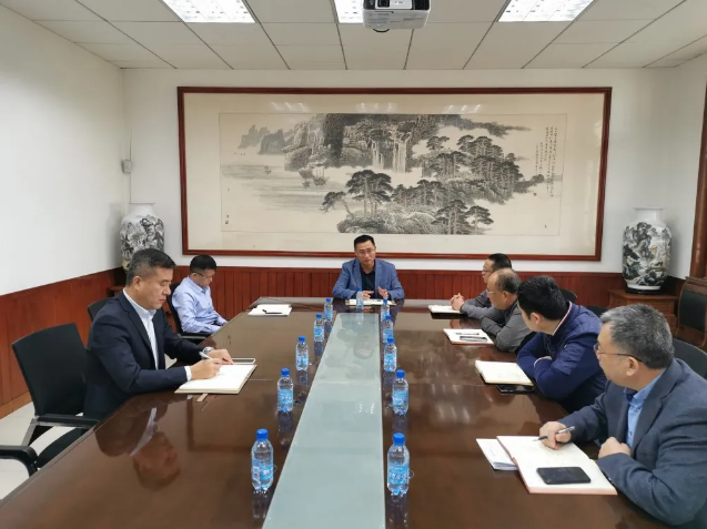 集团召开总经理办公会26