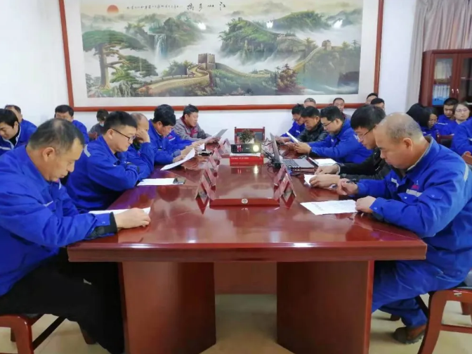 鲁蒙水泥组织集体学习84