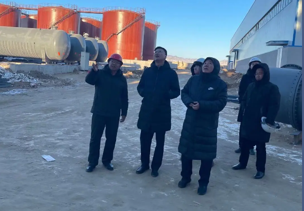 巴林左旗旗委副书记秦怀东到鹏峰化工调研指导77