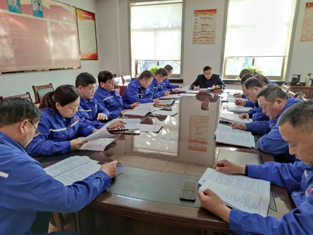 鲁中水泥组织致良知座谈交流会7
