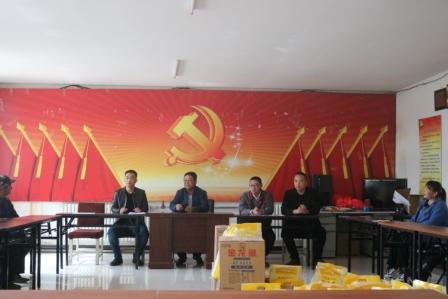 中秋慰问融合党建行动 凝心聚力加强支部建设